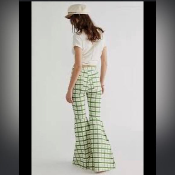 Free People We The Free Just Float On Flare Jean Extreme Gingham Mint - Picture 2 of 7